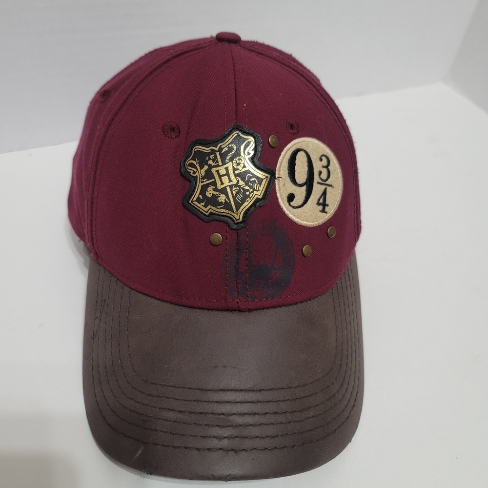 Harry Potter Platform 9 3/4 Maroon Hat Wizarding World Universal Studios OSFM